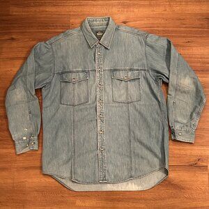 Vintage Men’s Woolrich Western Loose Denim Shirt Jacket Size XL Light Wash